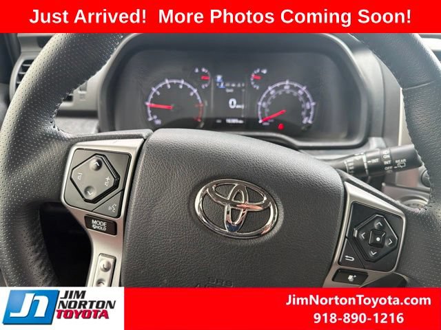 Used 2024 Toyota 4Runner SR5 RWD image 12