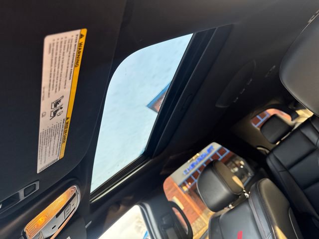 Used 2025 Dodge Durango GT image 5