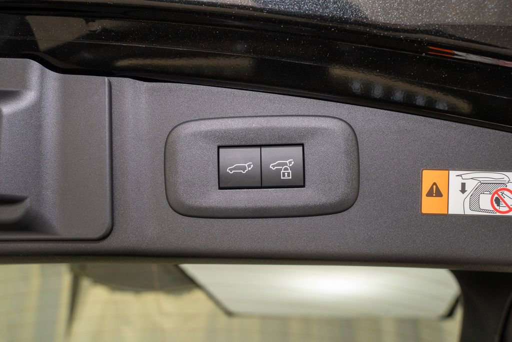 Used 2026 Lexus RZ 350e 2WD w/ Convenience Package image 6