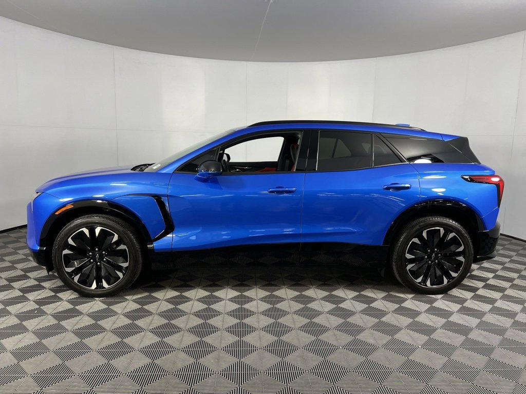 Used 2024 Chevrolet Blazer EV RS image 10