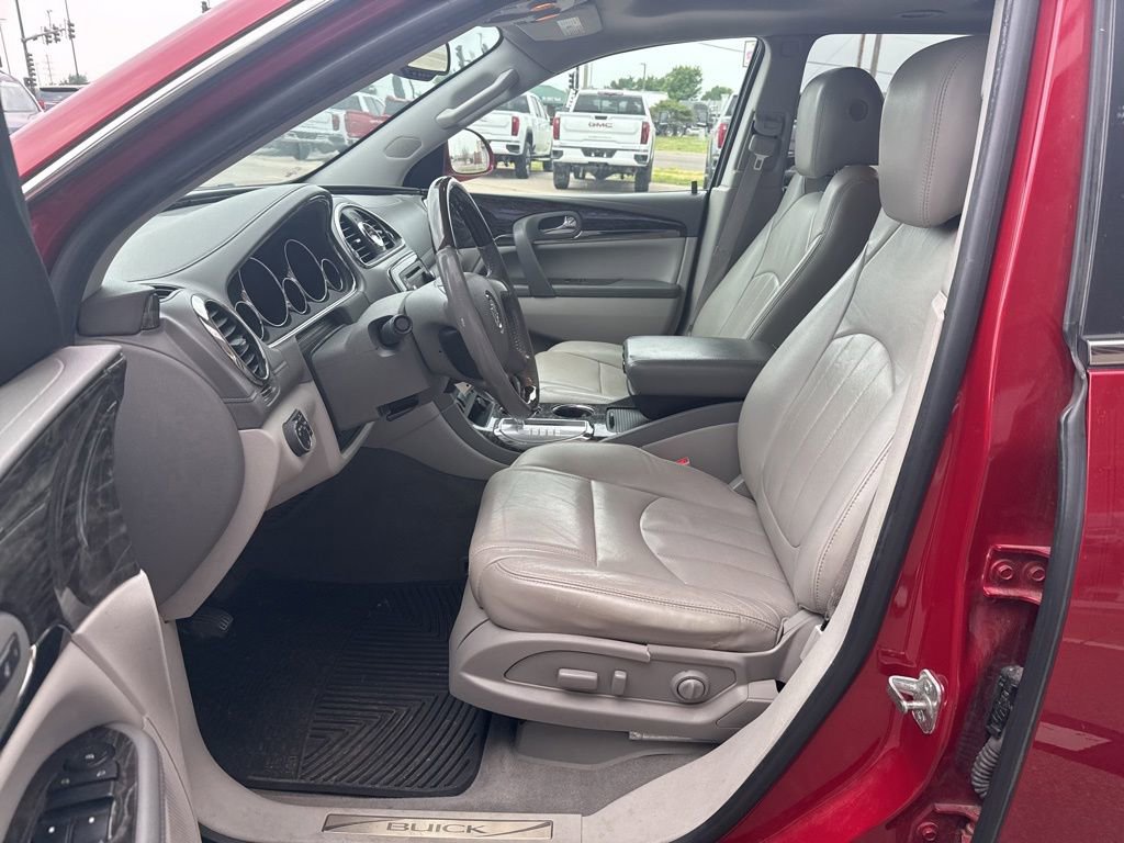 Used 2013 Buick Enclave Leather w/ Trailering Provision Package AWD/4WD image 12