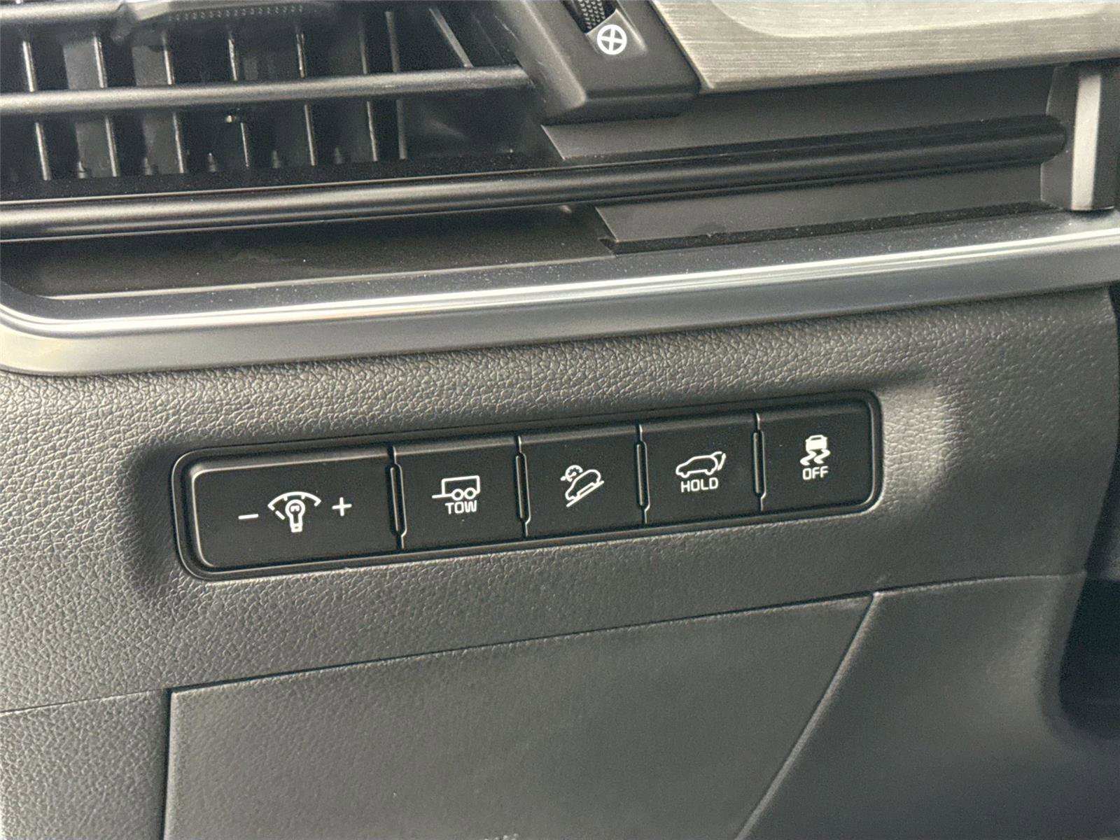 Used 2024 Kia Telluride SX X-Pro image 16