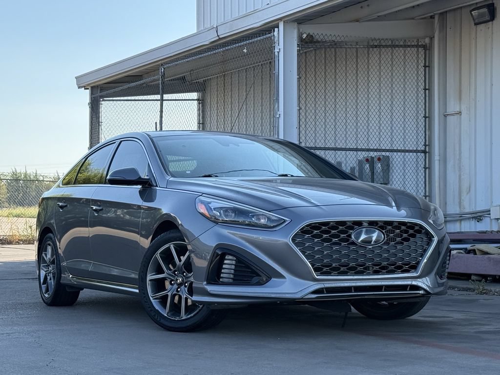 Used 2018 Hyundai Sonata Limited FWD image 1