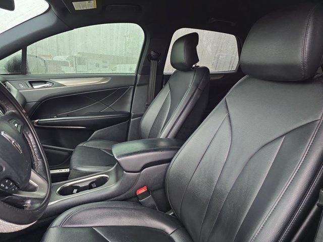 Used 2017 Lincoln MKC Premiere image 20