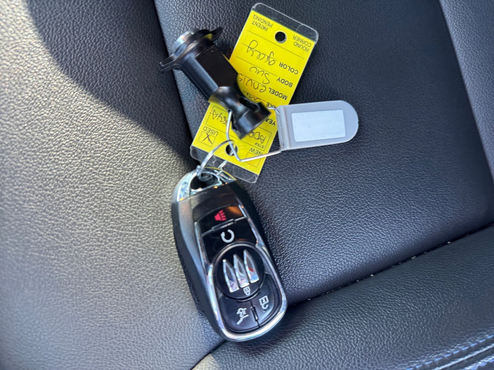 Used 2025 Buick Envista Sport Touring w/ Convenience I Package image 32