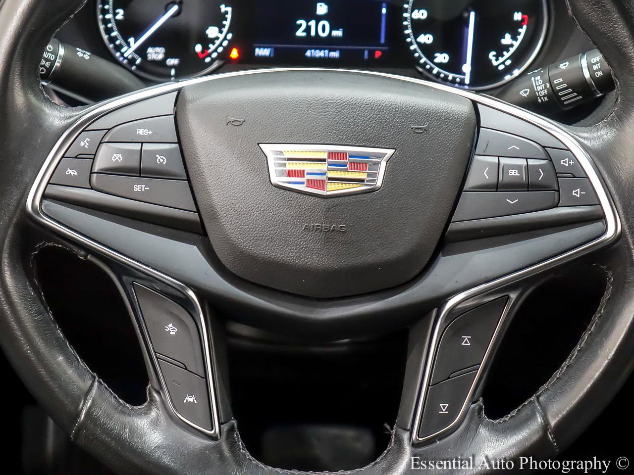 Used 2022 Cadillac XT5 Luxury FWD image 18