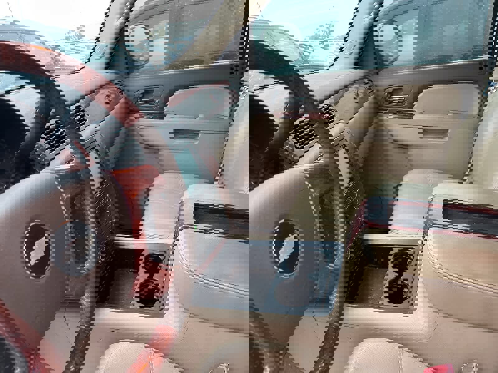 Used 2013 Chevrolet Tahoe LT image 27