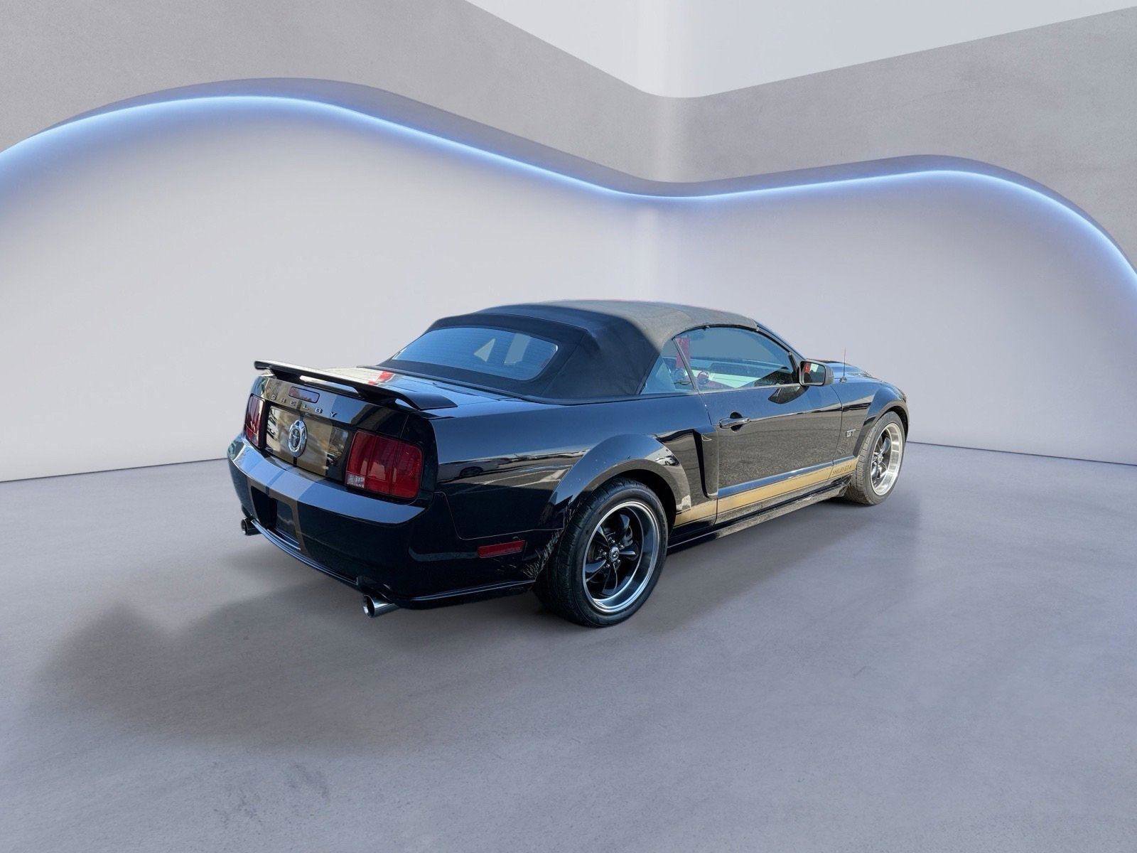 Used 2006 Ford Mustang GT Premium image 3