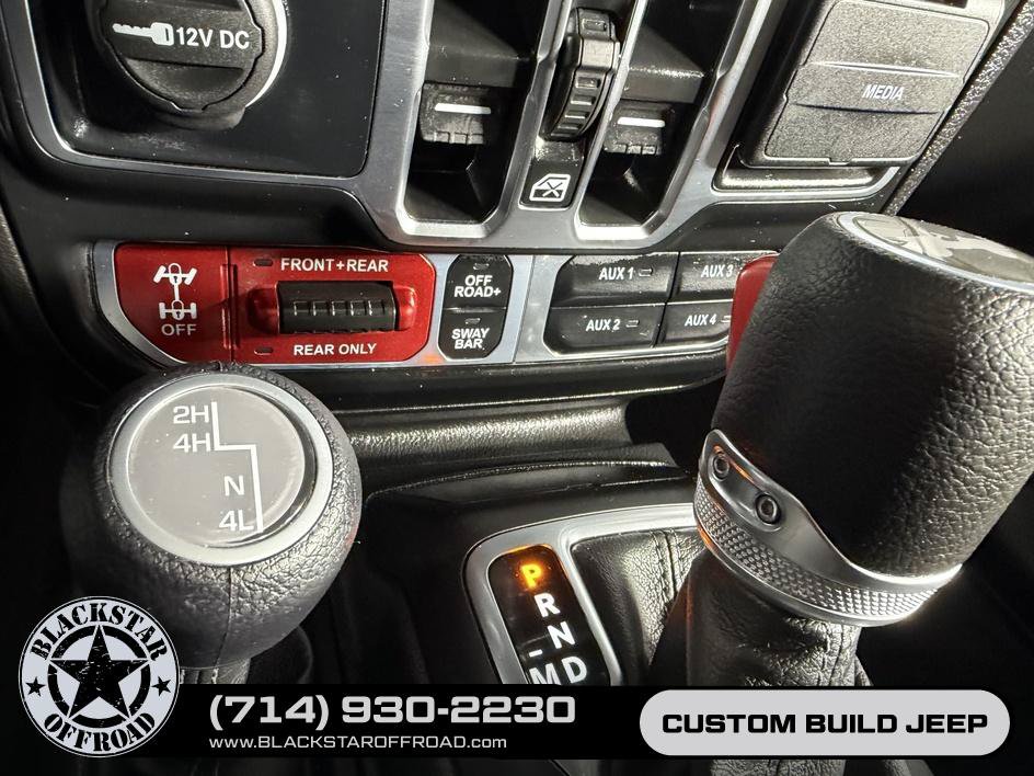 Used 2025 Jeep Wrangler Unlimited Rubicon AWD/4WD image 23