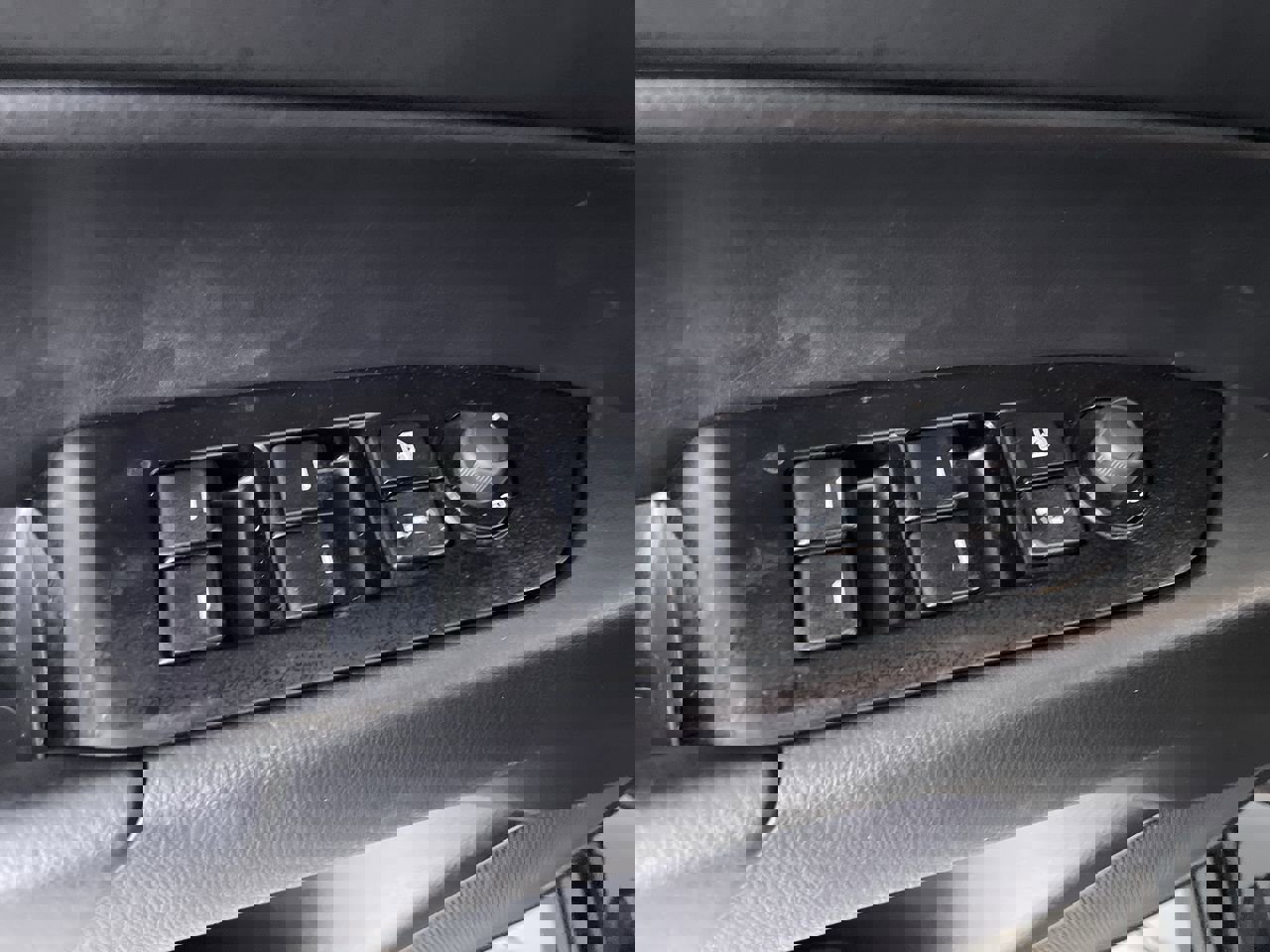 Used 2021 MAZDA CX-5 Touring image 11