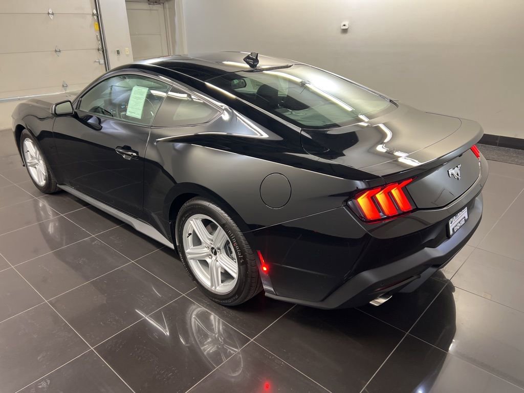 New 2026 Ford Mustang Coupe RWD image 4