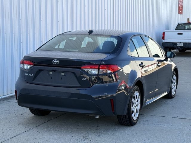 Used 2024 Toyota Corolla LE FWD image 4