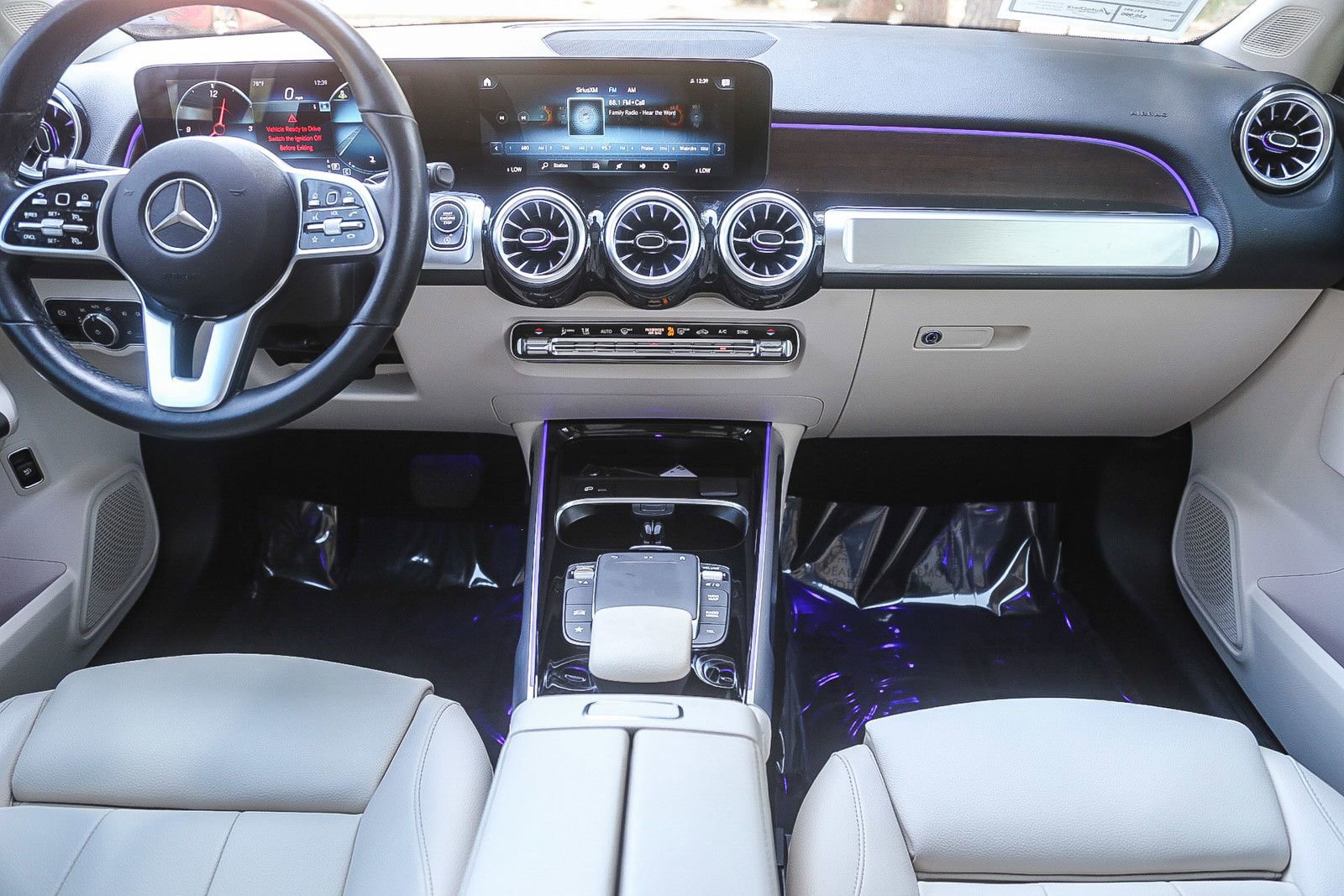 Certified 2022 Mercedes-Benz GLB 250 4MATIC image 10