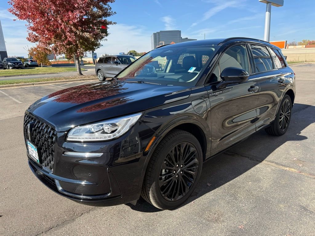 New 2025 Lincoln Corsair Grand Touring w/ Equipment Group 302A