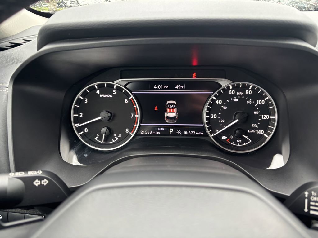 Used 2025 Nissan Rogue SV image 16