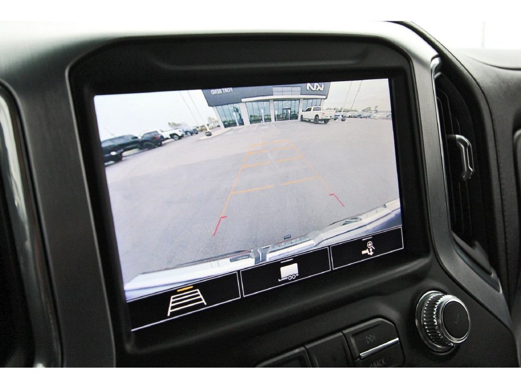 Used 2020 GMC Sierra 1500 SLT RWD image 28