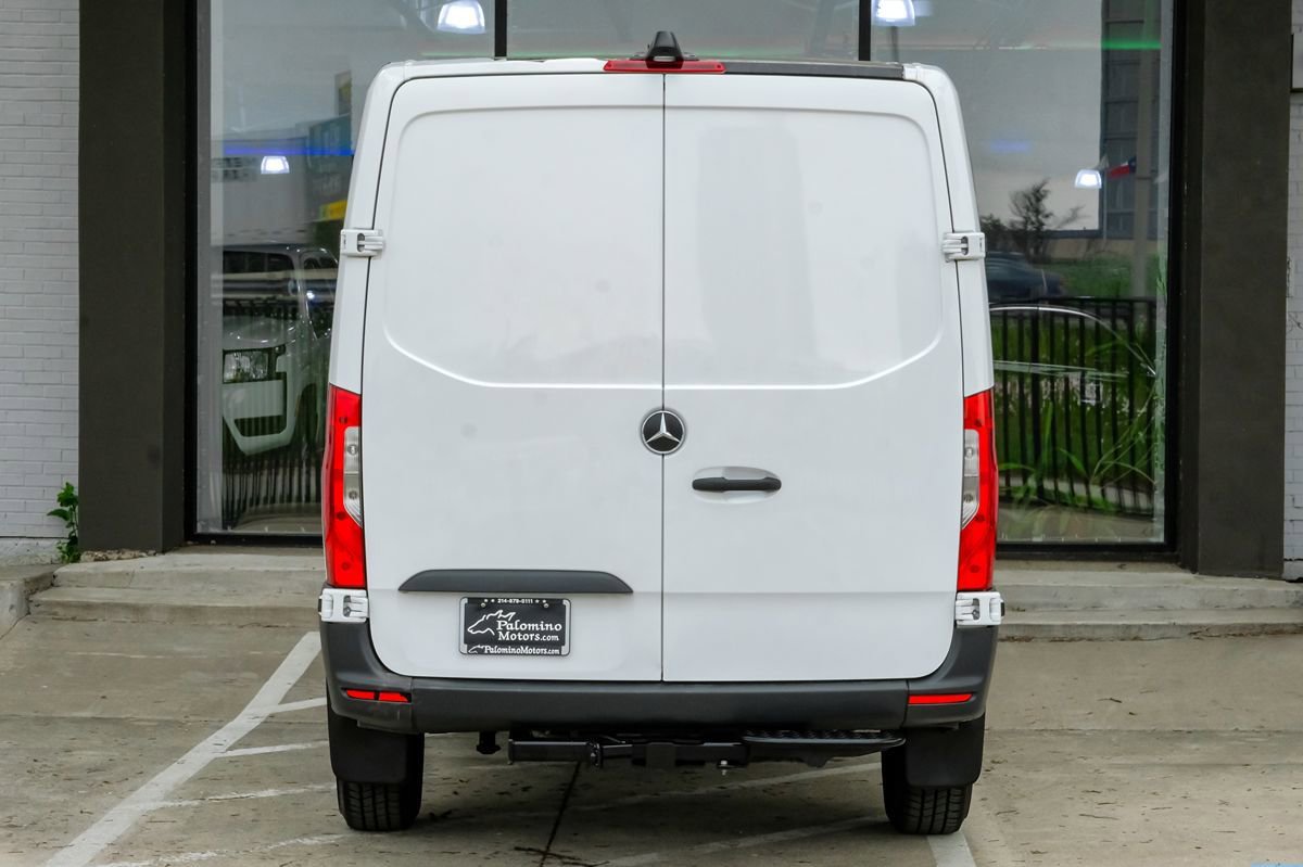 Used 2023 Mercedes-Benz Sprinter 2500 image 10