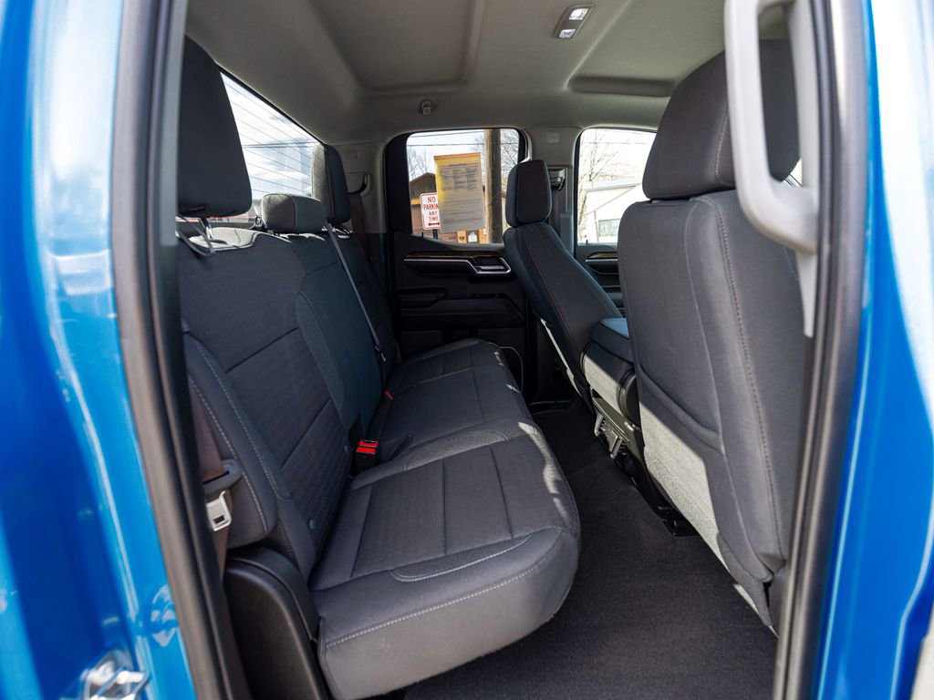 Used 2023 GMC Sierra 1500 Elevation image 27