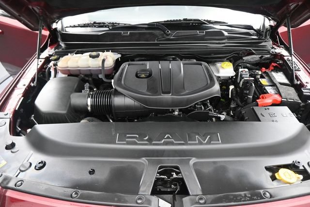 Used 2025 RAM 1500 Big Horn AWD/4WD image 29