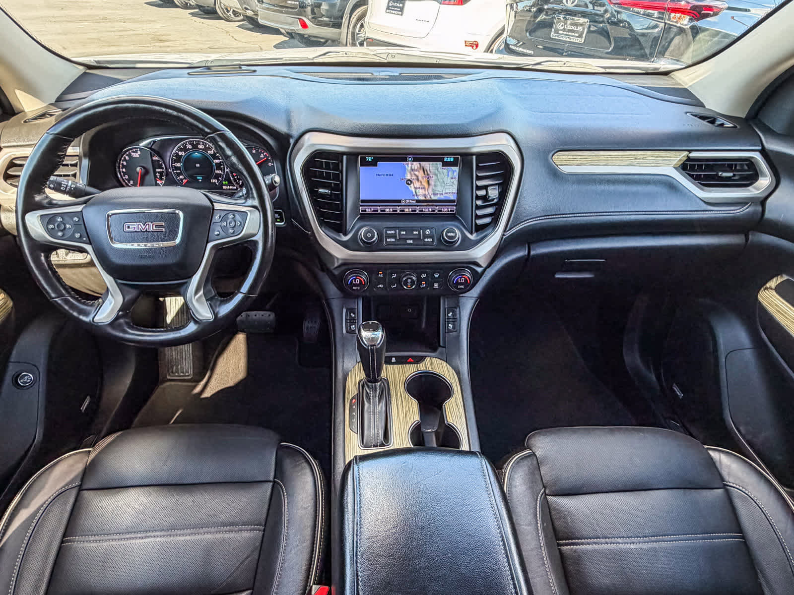 Used 2019 GMC Acadia Denali w/ Technology Package image 11
