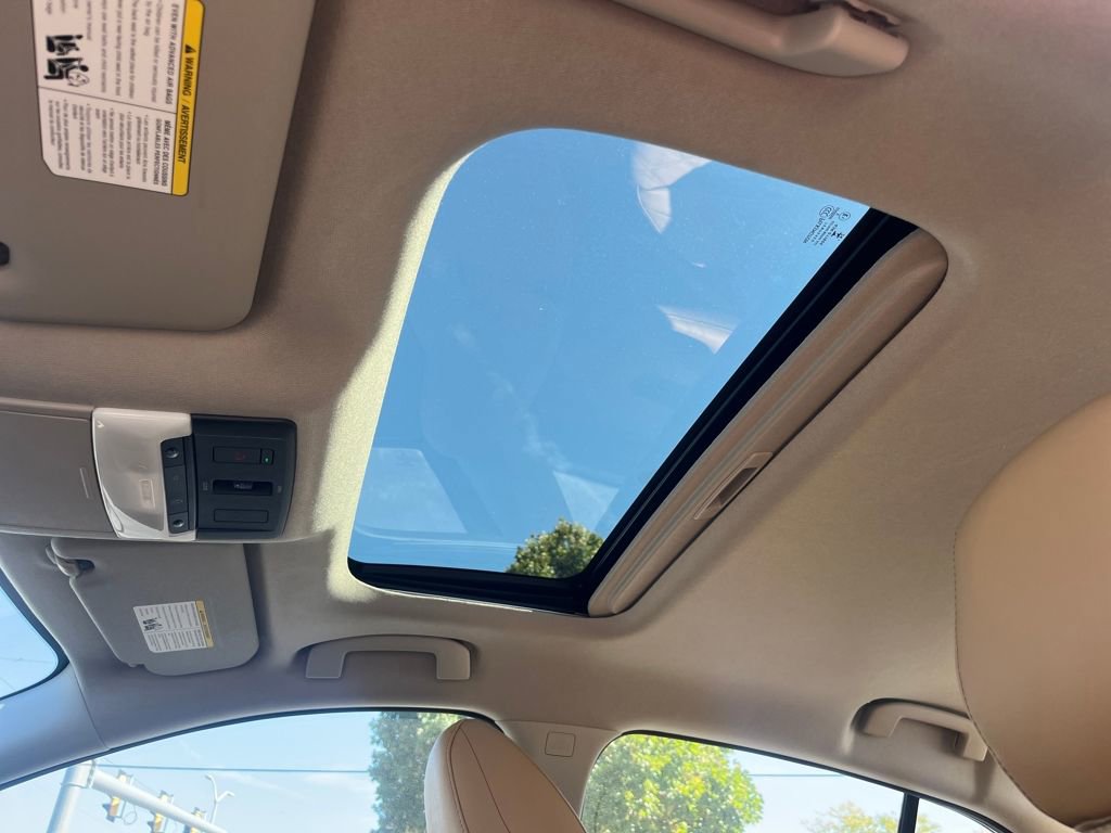 New 2025 Nissan Sentra SV w/ SV Premium Package image 14