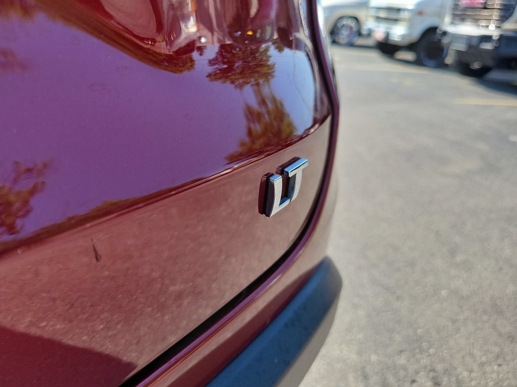 Used 2025 Chevrolet Trax LT FWD image 10