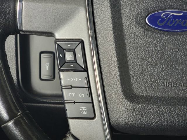 Used 2016 Ford Expedition EL Platinum image 27