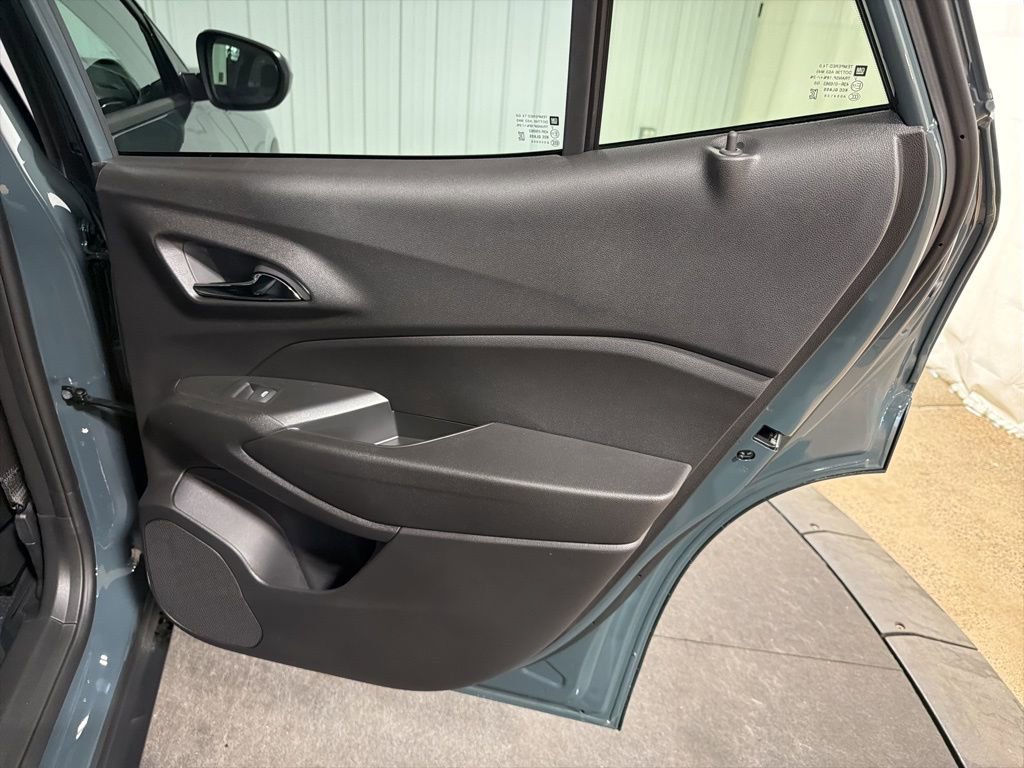 New 2026 Chevrolet Trax LT image 18