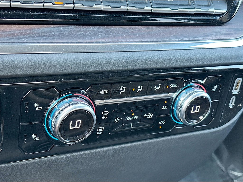 Used 2025 GMC Sierra 1500 SLT image 16