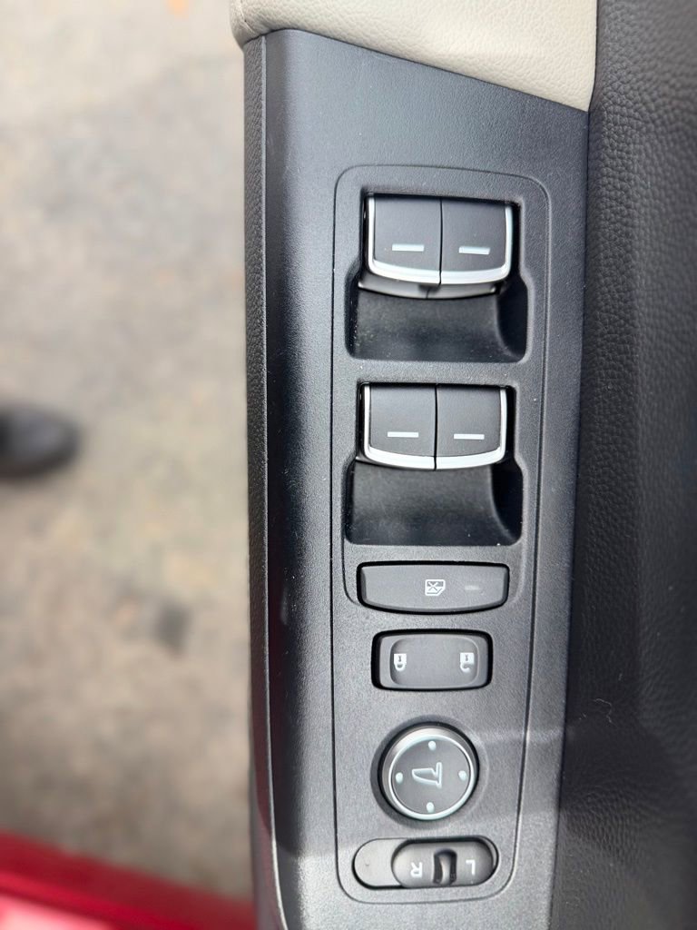 Used 2024 Honda CR-V EX-L image 16