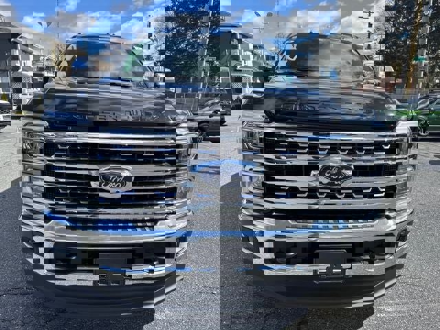 New 2026 Ford F250 Lariat w/ Chrome Package image 8