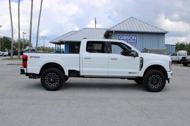 Used 2024 Ford F250 Platinum w/ FX4 Off-Road Package image 14