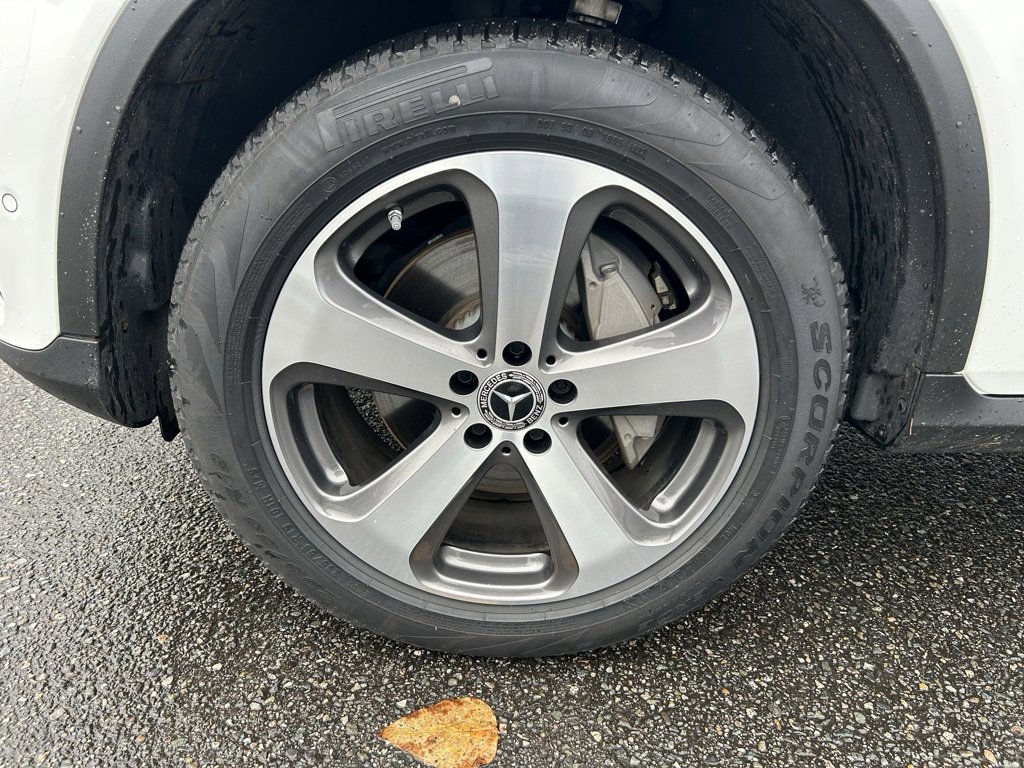 Used 2022 Mercedes-Benz GLC 300 GLC 300 image 24