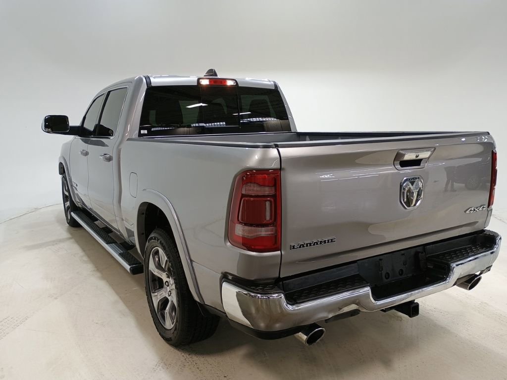 Used 2022 RAM 1500 Laramie AWD/4WD image 5