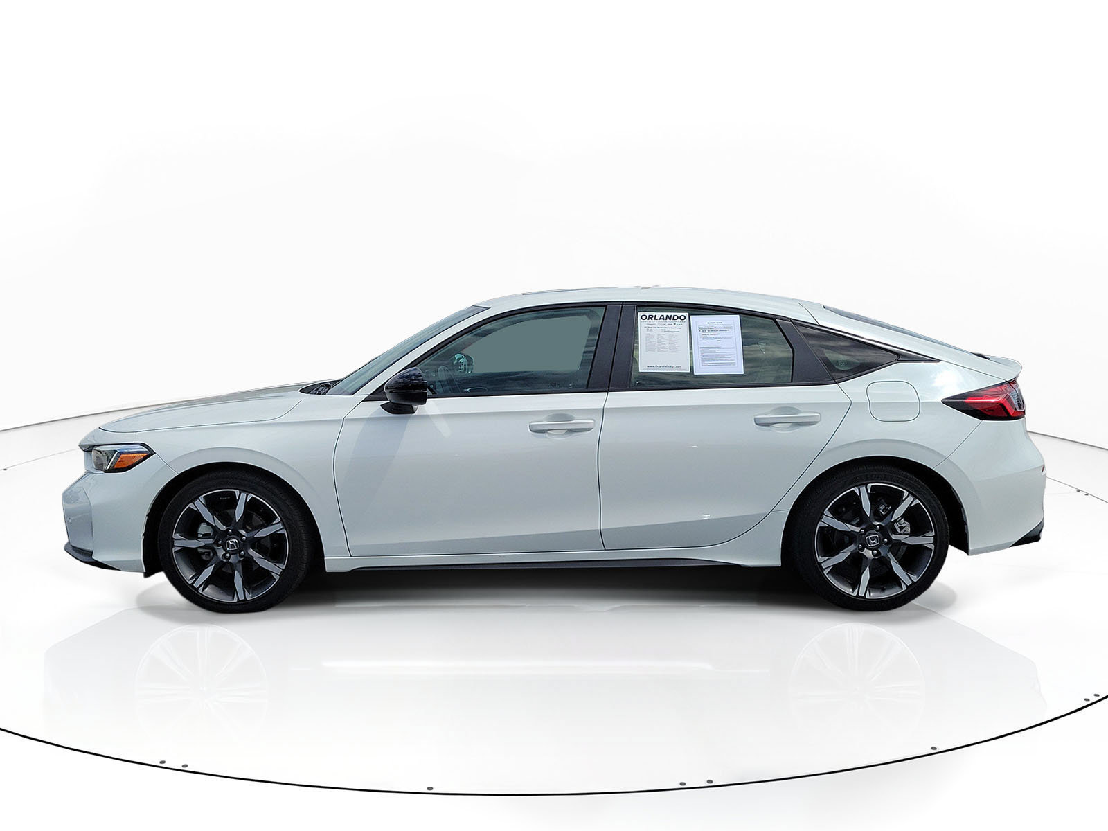 Used 2025 Honda Civic Sport Touring image 4