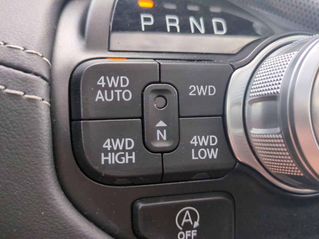 Used 2024 RAM 1500 Limited w/ Body Color Bumper Group AWD/4WD image 29