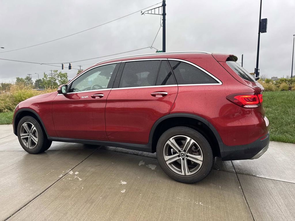 Certified 2022 Mercedes-Benz GLC 300 4MATIC image 4