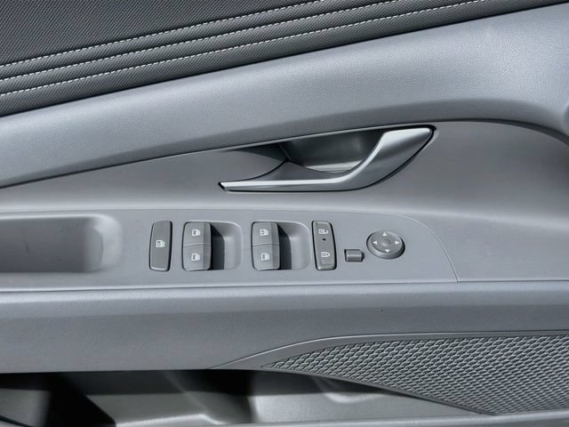 Certified 2026 Hyundai Elantra Sport FWD image 17