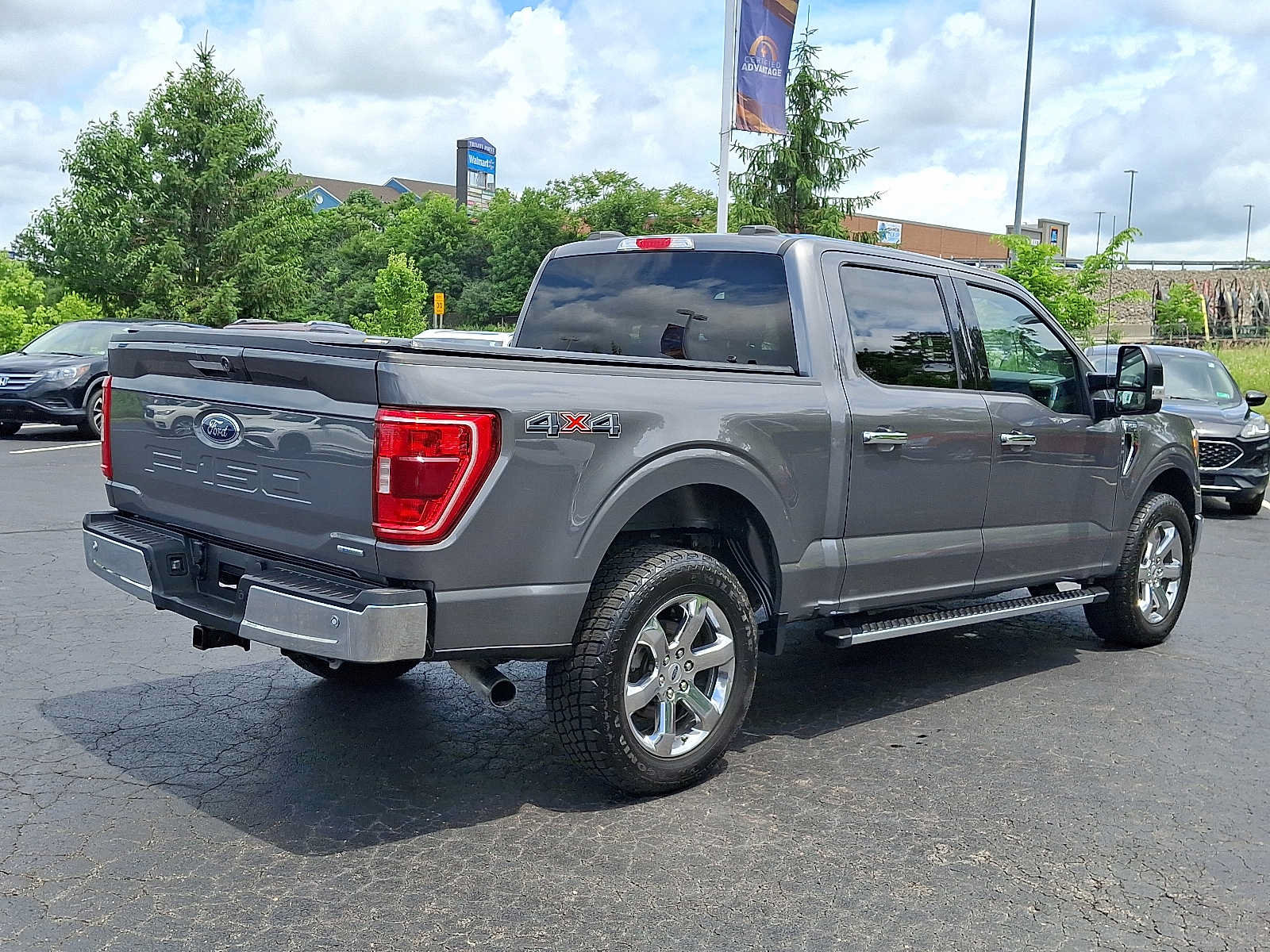 Used 2021 Ford F150 XLT w/ Equipment Group 302A High AWD/4WD image 6