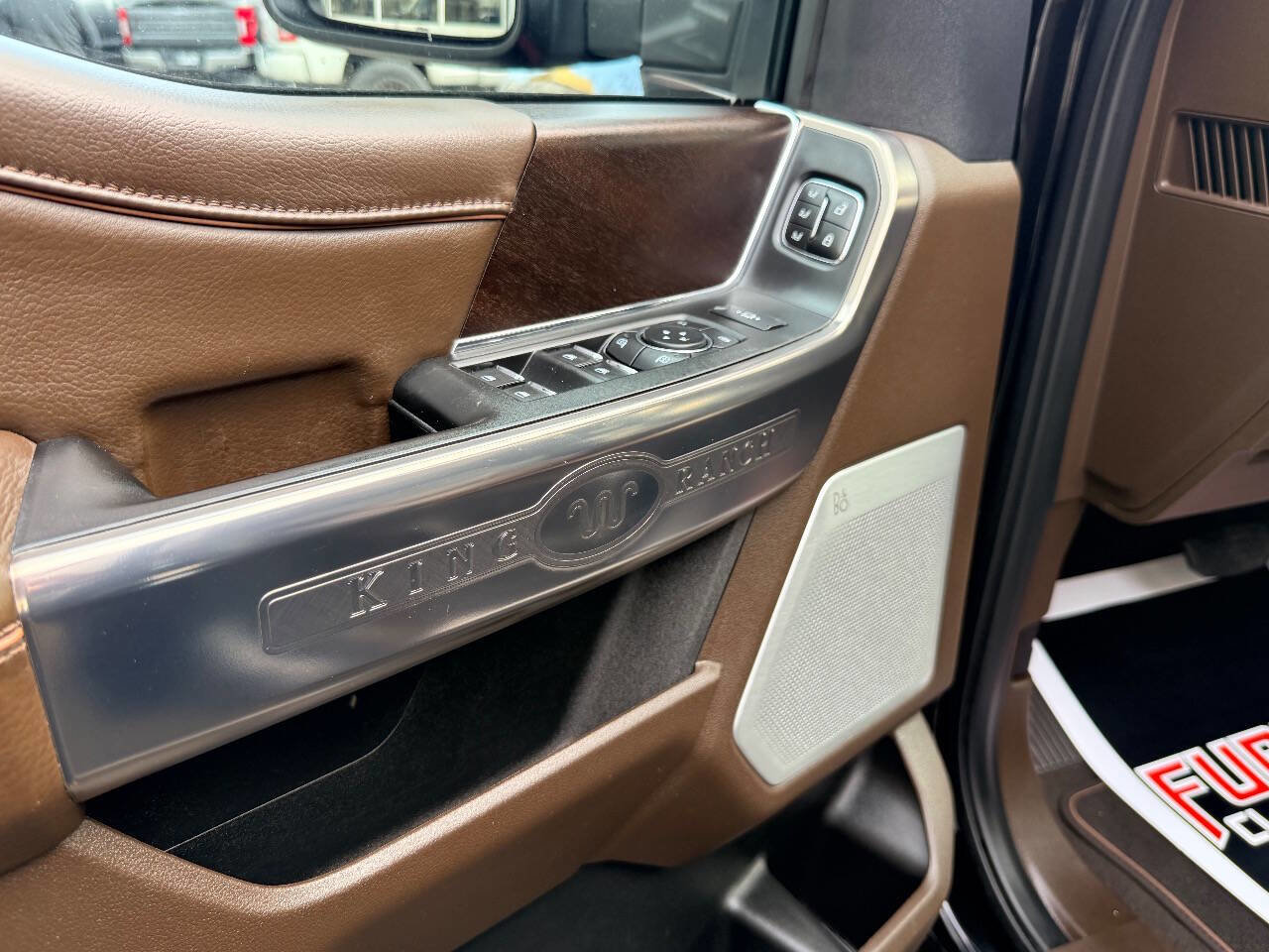 Used 2023 Ford F250 King Ranch w/ FX4 Off-Road Package image 22