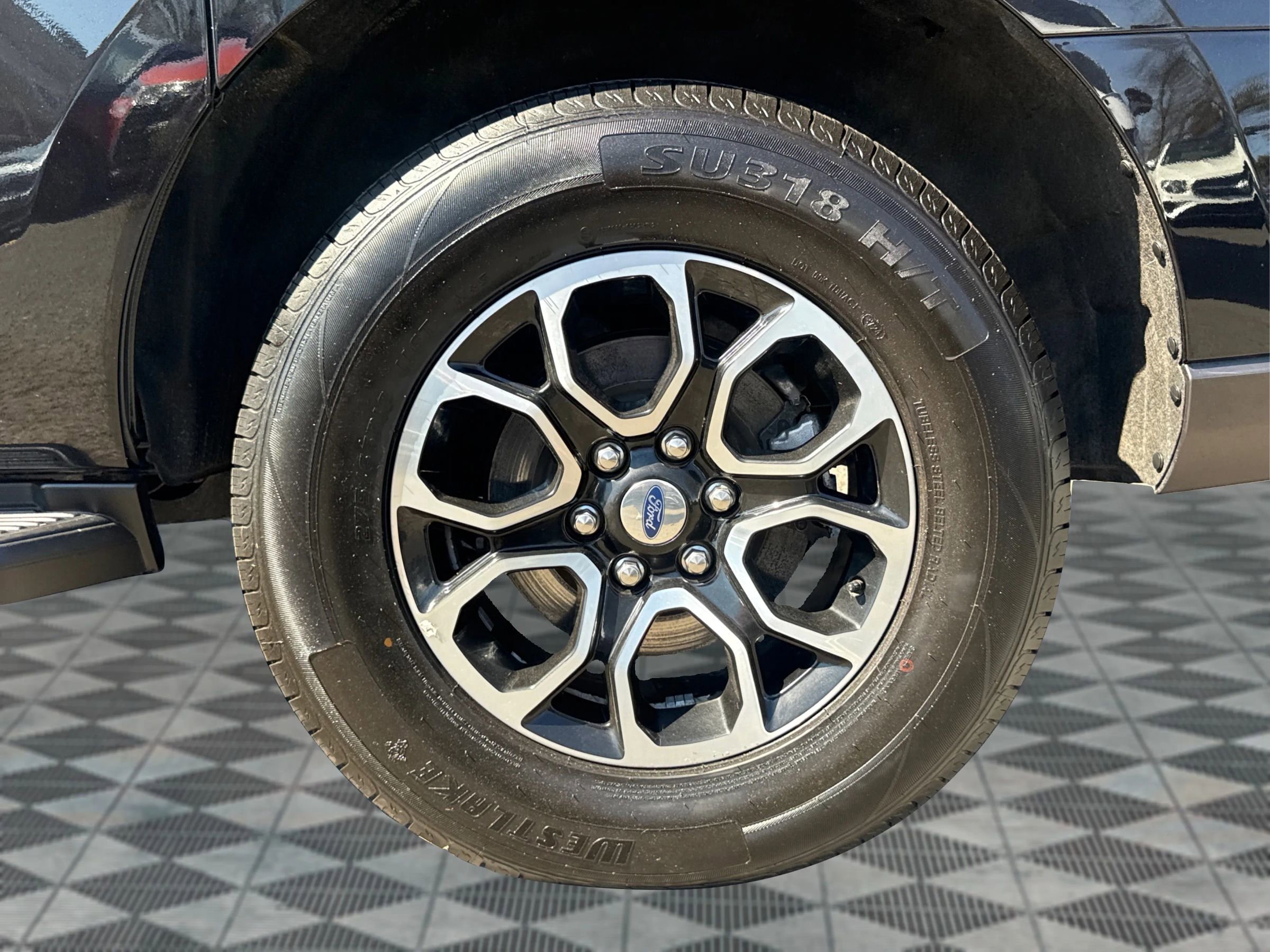 Used 2024 Ford Expedition Max XLT AWD/4WD image 22