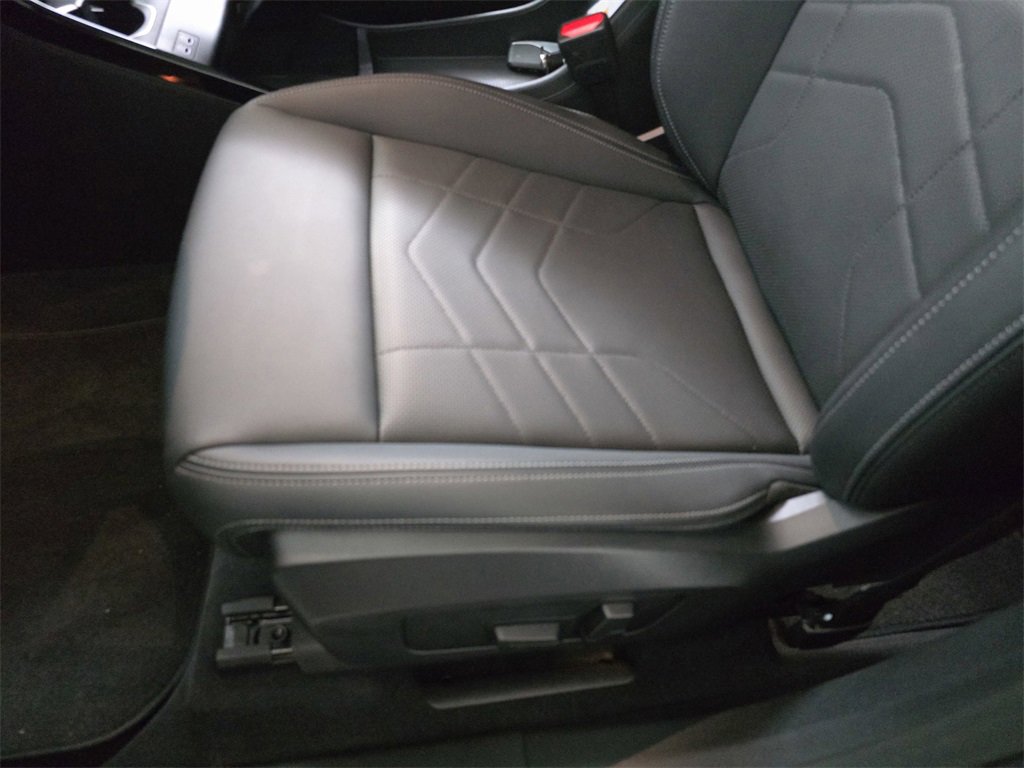 Used 2025 BMW X1 xDrive28i w/ Technology Package image 30