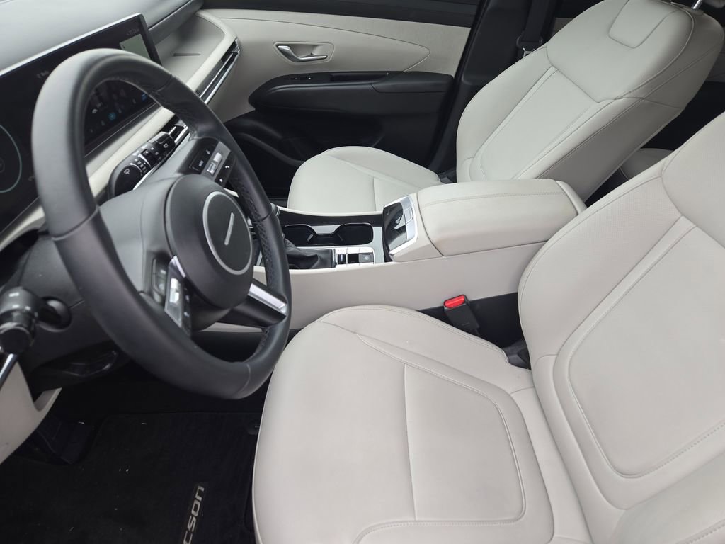 Certified 2025 Hyundai Tucson SEL FWD image 10
