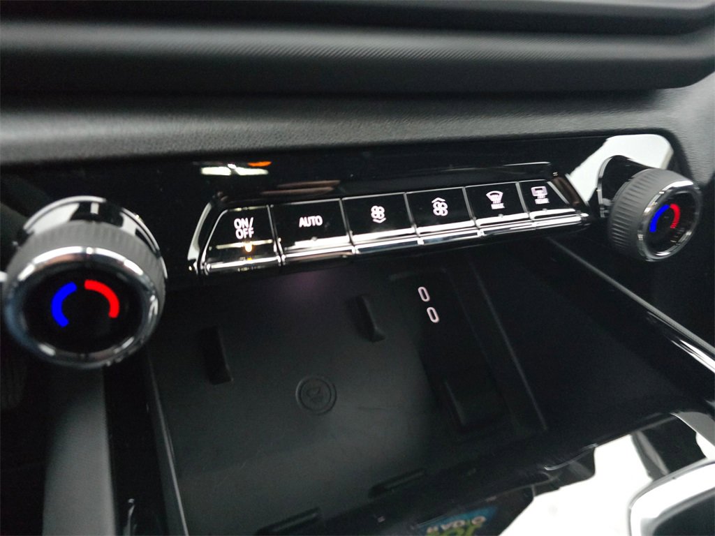 Used 2026 Chevrolet Silverado EV LT image 25