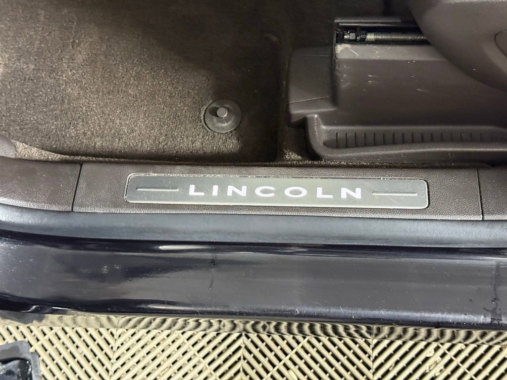 Used 2022 Lincoln Nautilus Black Label AWD/4WD image 19