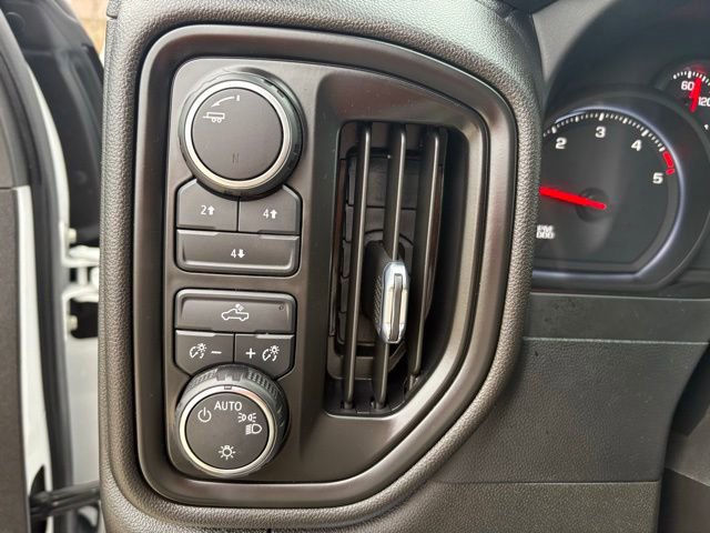 Used 2022 Chevrolet Silverado 3500 W/T w/ Gooseneck/5TH Wheel Package image 14