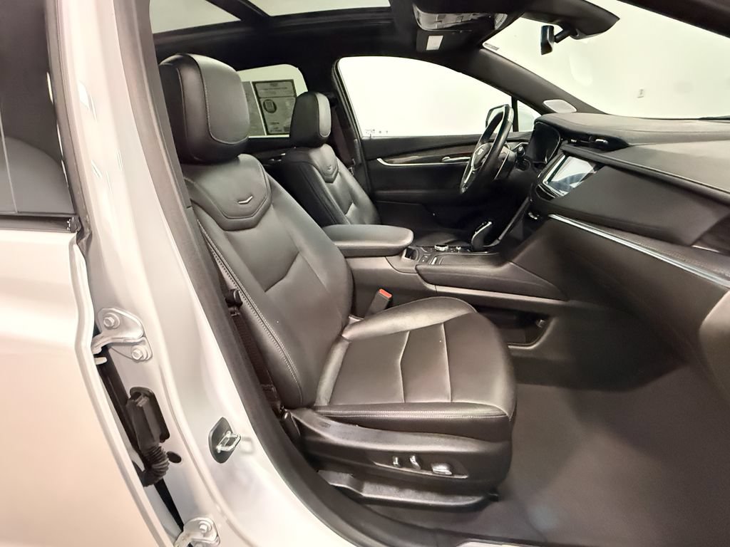 Used 2024 Cadillac XT5 Sportv AWD/4WD image 13