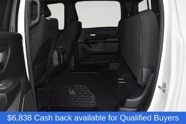 New 2026 RAM 1500 Express AWD/4WD image 15