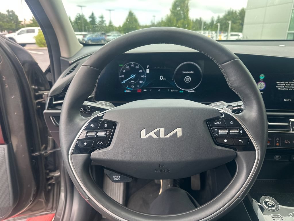Used 2024 Kia Niro Wind w/ Wind Preserve Package FWD image 14
