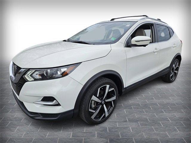 Used 2022 Nissan Rogue Sport SL image 3